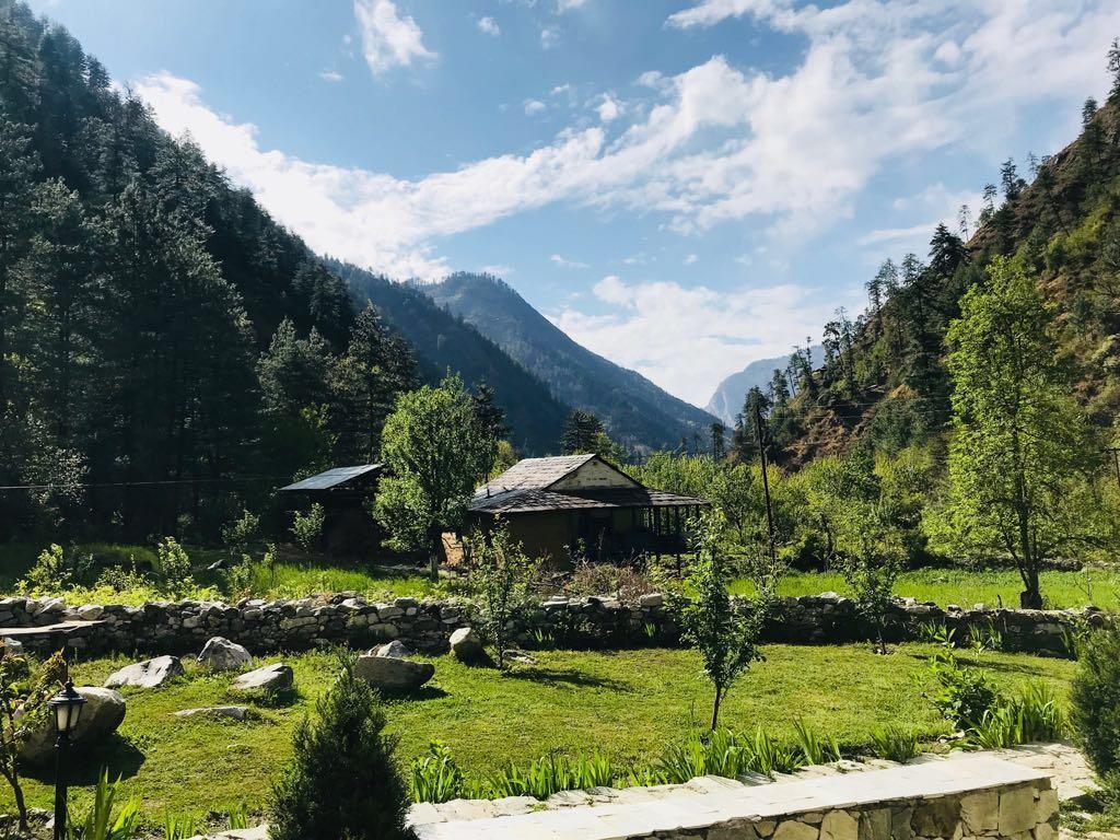 Tirthan Anglers' Retreat Banjar Экстерьер фото